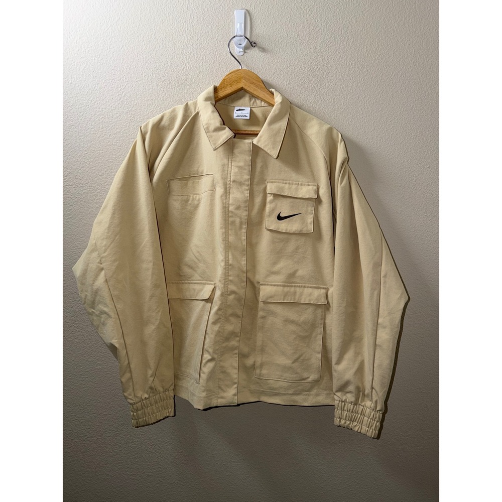 Women's Nike Jacket Size XL